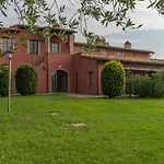 Le Rosse Di Montebuono Κατάλυμα σε φάρμα