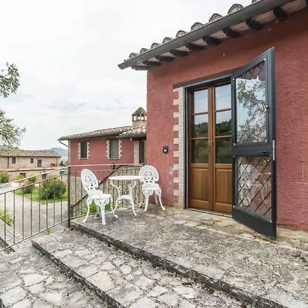 Lantgård Le Rosse Di Montebuono Magione
