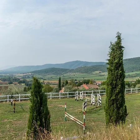 Le Rosse Di Montebuono Farm stay