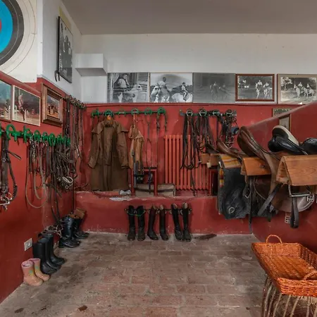 Le Rosse Di Montebuono Farm stay