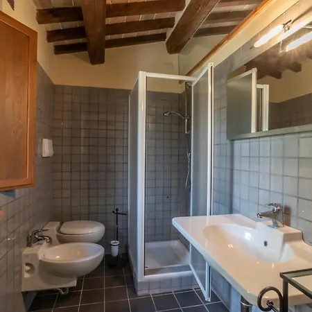 Vakantieboerderij Le Rosse Di Montebuono